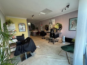 12 High St, Littlehampton to rent Interior Photo- Image 2 of 2