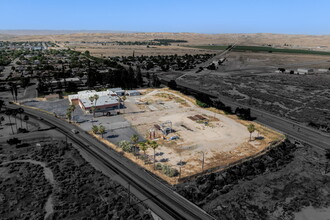 210 E Center St, Taft, CA - aerial  map view - Image1