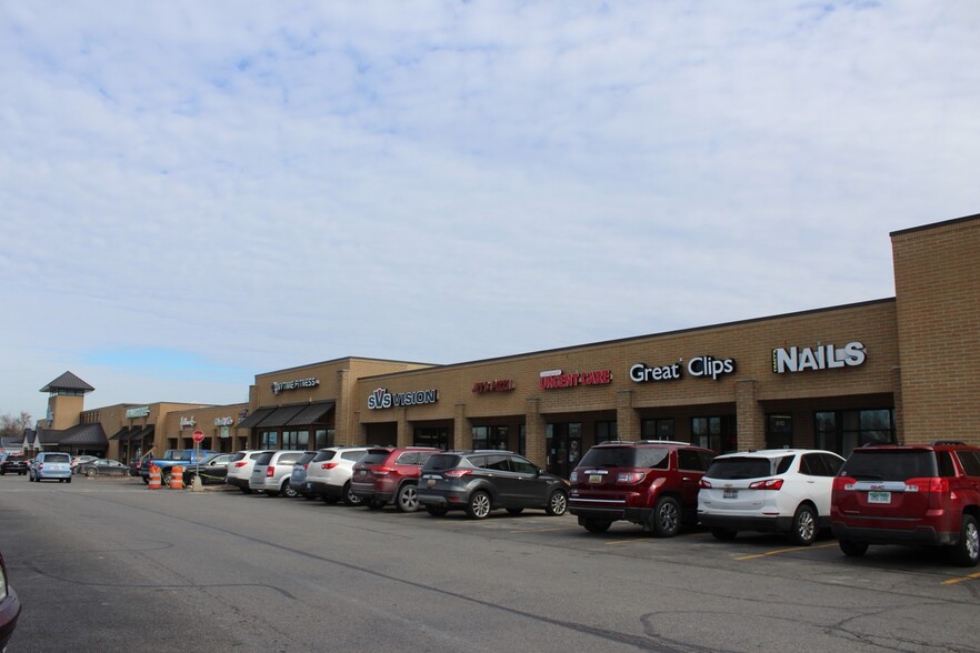 650-700 N State Rd, Davison, MI for rent - Building Photo - Image 3 of 13