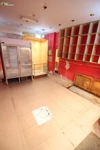 Retail in Toledo, Toledo to rent Interior Photo- Image 2 of 8