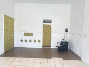 3 Talbot Rd, Port Talbot to rent Interior Photo- Image 1 of 5