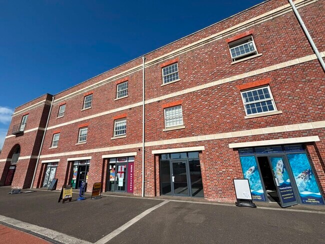 More details for Salt Meat Ln, Gosport - Retail to Rent