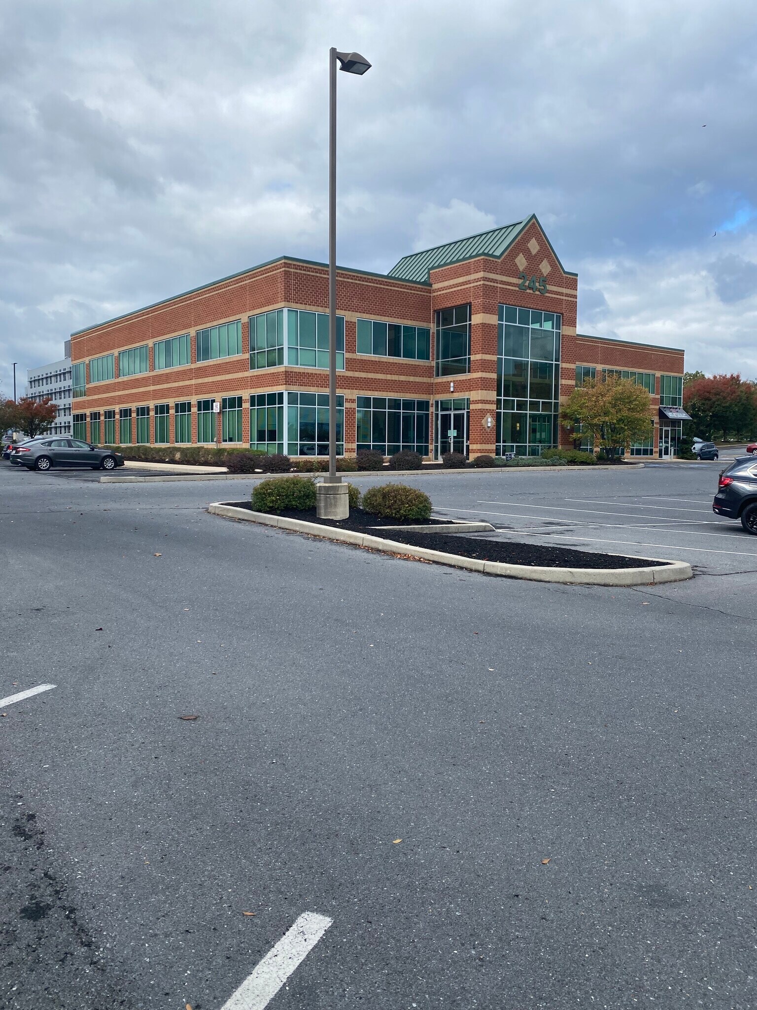 245 Grandview Ave, Camp Hill, PA to rent Building Photo- Image 1 of 9