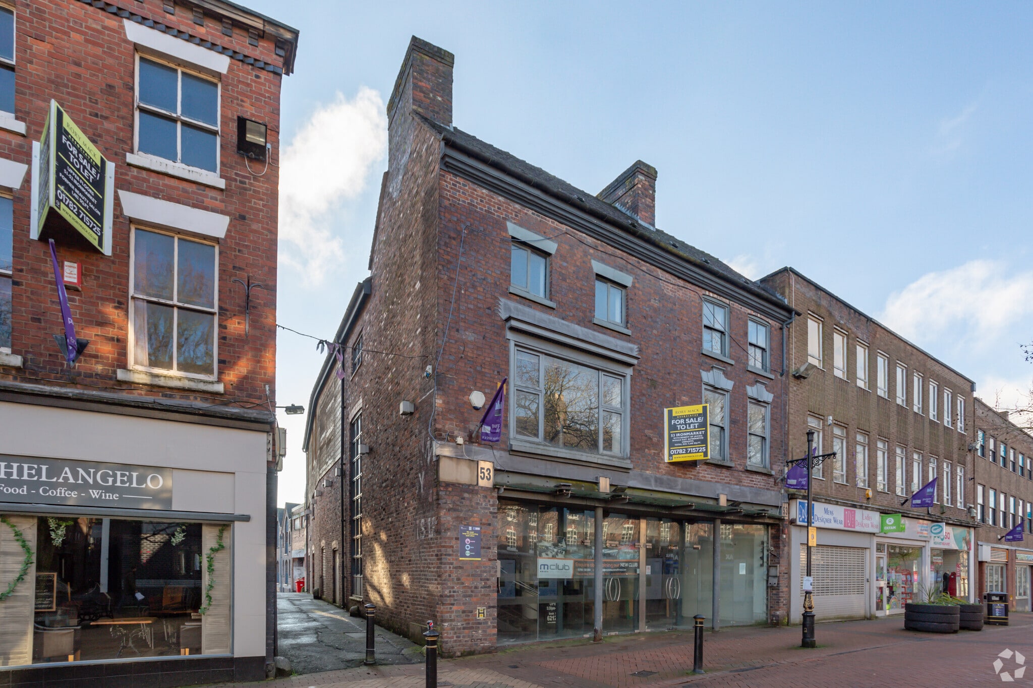 53 Ironmarket, Newcastle Under Lyme for sale Primary Photo- Image 1 of 1