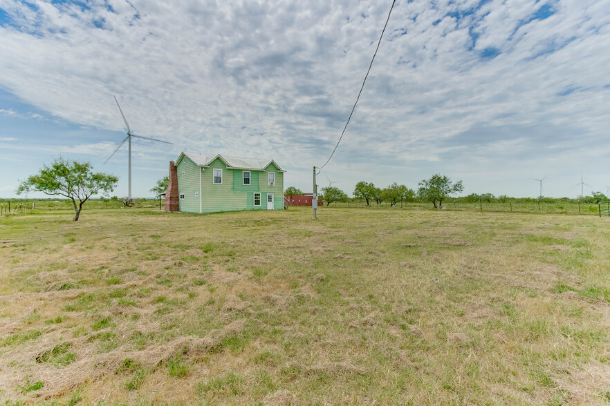 14641 SW County Road 4250, Dawson, TX for sale - Building Photo - Image 2 of 21