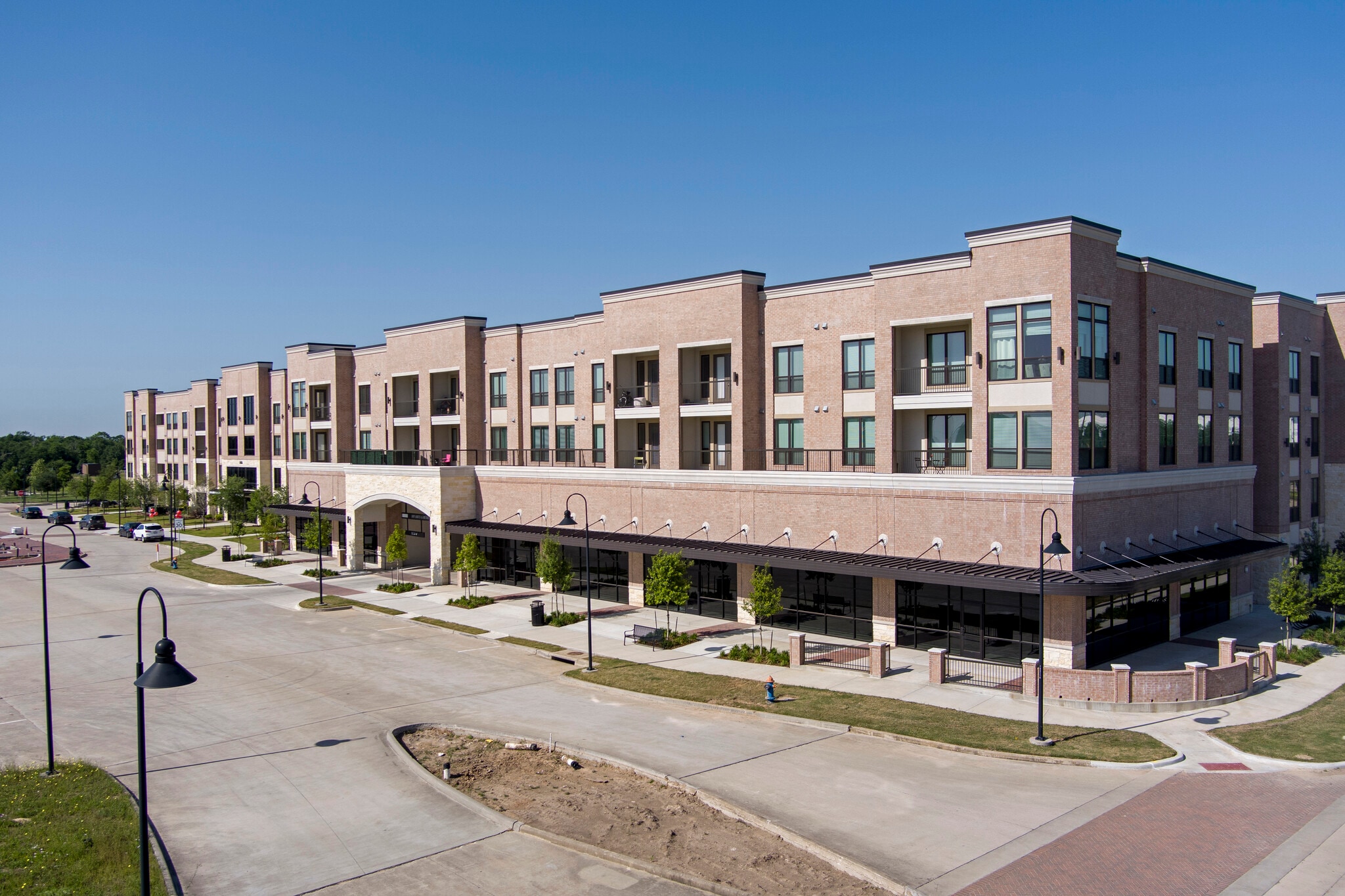 1466 Ivy Park Ter, Pearland, TX to rent Building Photo- Image 1 of 4