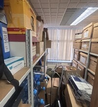 14 Lyon Rd, Harrow to rent Interior Photo- Image 1 of 3