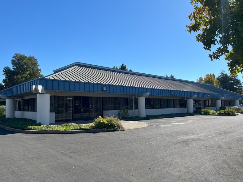 40990-40994 Encyclopedia Cir, Fremont, CA for rent - Building Photo - Image 1 of 4
