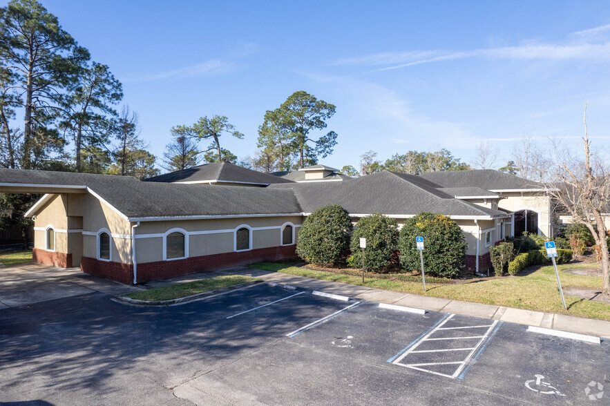 5742 Booth Rd, Jacksonville, FL for rent - Building Photo - Image 1 of 20