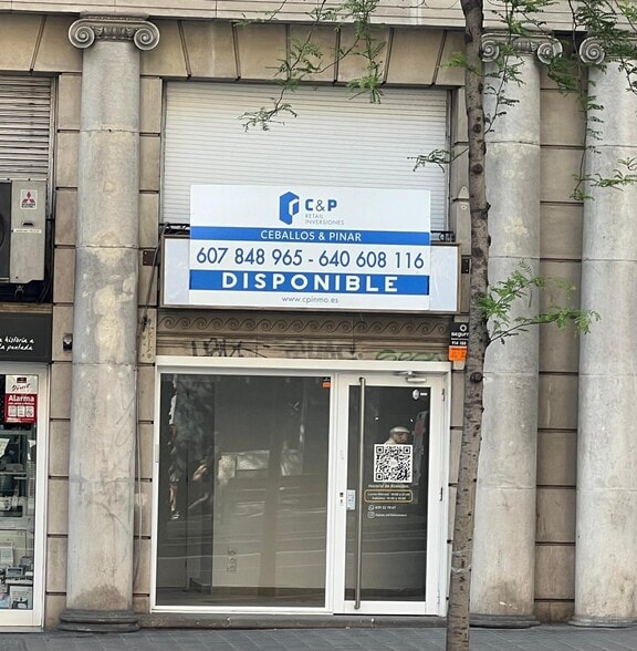 Retail in Barcelona, Barcelona to rent - Building Photo - Image 1 of 1