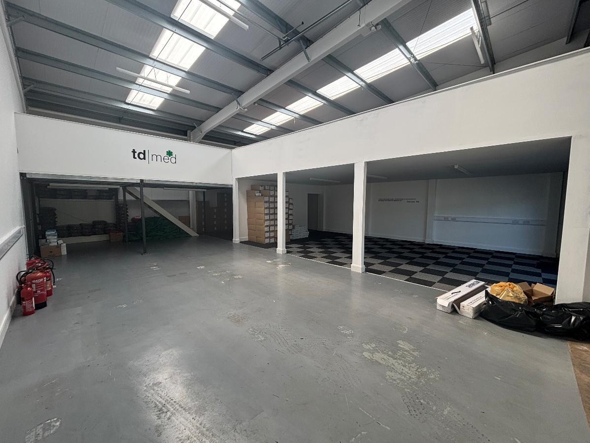Barrington Way, Darlington to rent Interior Photo- Image 1 of 1