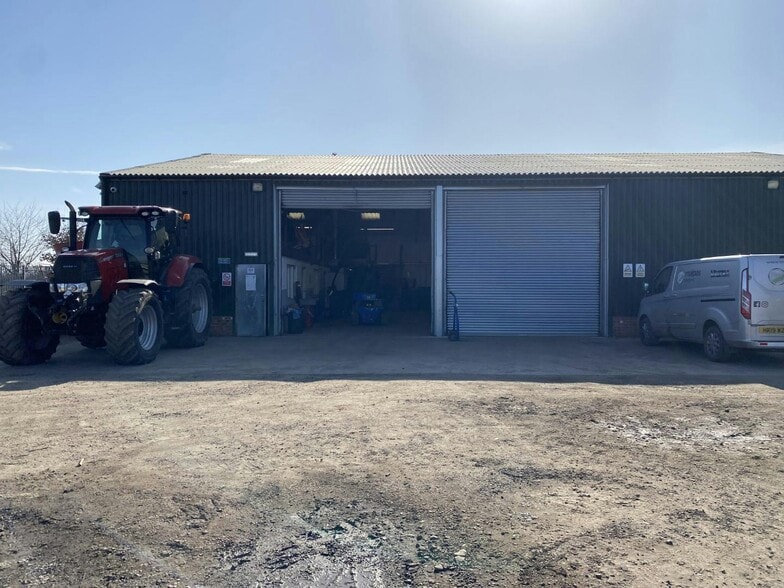 Middlewich Rd, Crewe to rent - Building Photo - Image 3 of 23