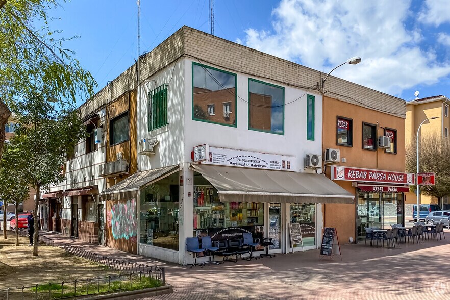 Avenida Reyes Católicos, 23, Alcalá de Henares, Madrid for sale - Primary Photo - Image 1 of 3