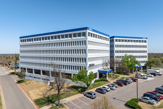 4013 NW Expressway, Oklahoma City, OK for rent Building Photo- Image 1 of 7