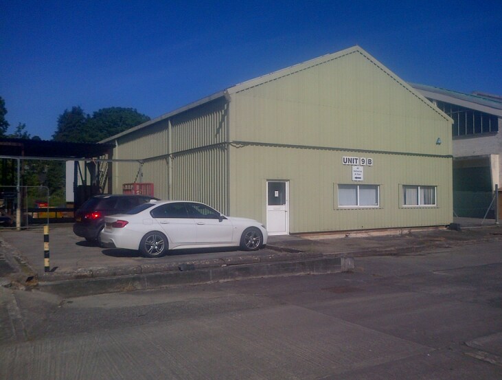 9 Restormel Industrial Estate, Lostwithiel for sale Primary Photo- Image 1 of 1