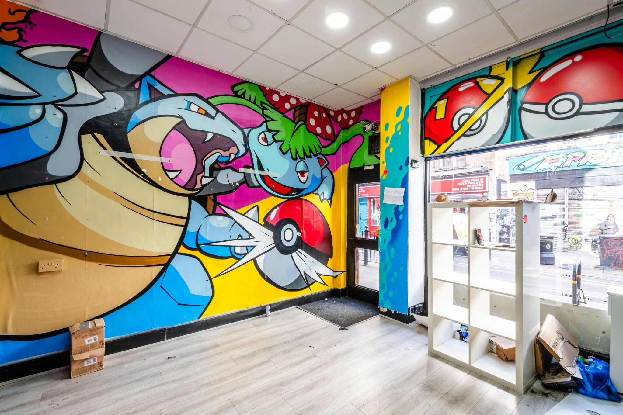 41 Brick Ln, London to rent Interior Photo- Image 1 of 5