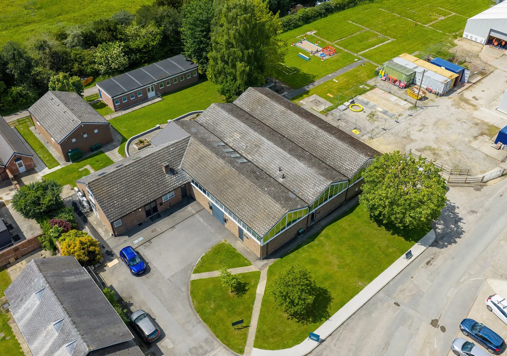 Tollerton Rd, York for sale Primary Photo- Image 1 of 1