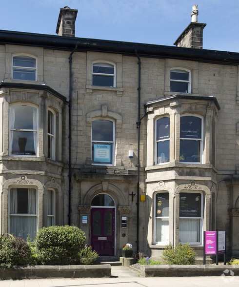 104 Station Para, Harrogate for rent - Building Photo - Image 1 of 2