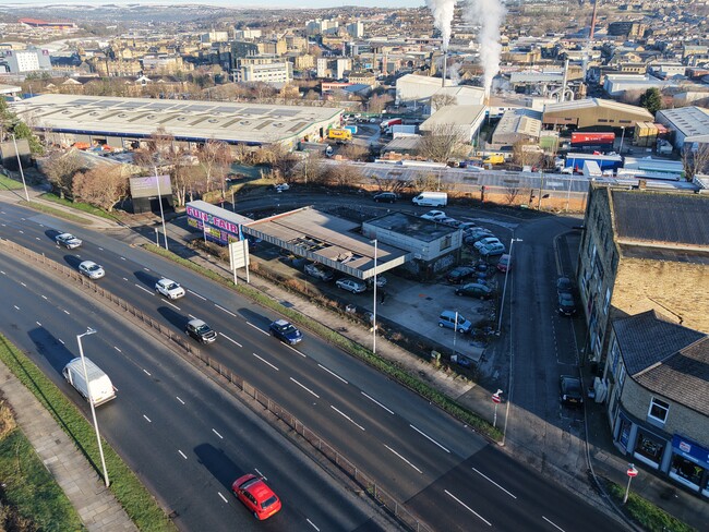 More details for Wakefield Road, Bradford - Land for Sale