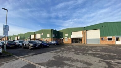 Pearce Way, Gloucester to rent Building Photo- Image 2 of 8