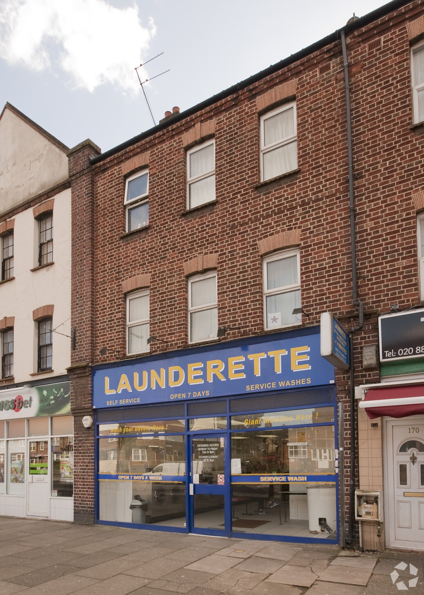172 Shooters Hill Rd, London for sale Primary Photo- Image 1 of 1
