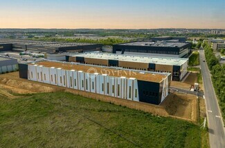 More details for 9 Avenue Jeanne Garnerin, Wissous - Light Industrial to Rent