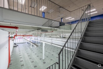 512 W 181st St, New York, NY for sale Interior Photo- Image 1 of 3