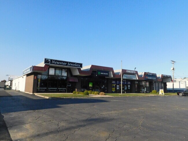 More details for 2413-2419 W Jefferson St, Joliet, IL - Retail to Rent
