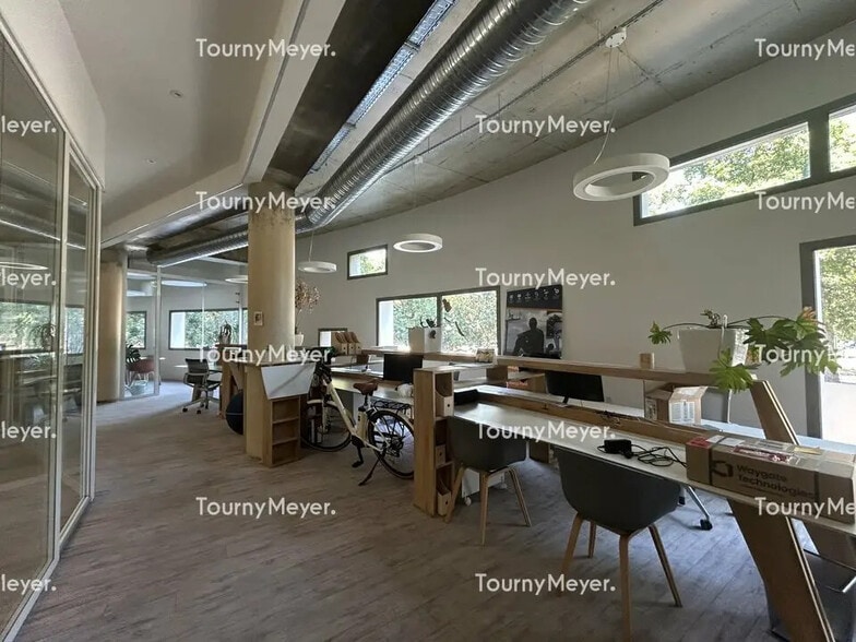 1401 Avenue Du Mondial 98, Montpellier to rent - Building Photo - Image 2 of 5