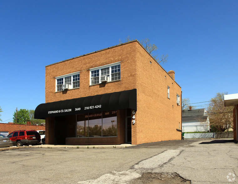 3649 Lee Rd, Shaker Heights, OH for sale - Primary Photo - Image 1 of 14