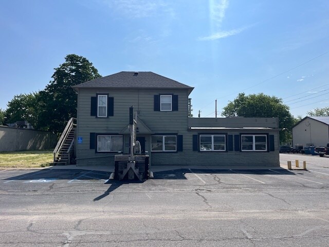 505 S Grant Ave, Fowler, IN for sale - Primary Photo - Image 1 of 17