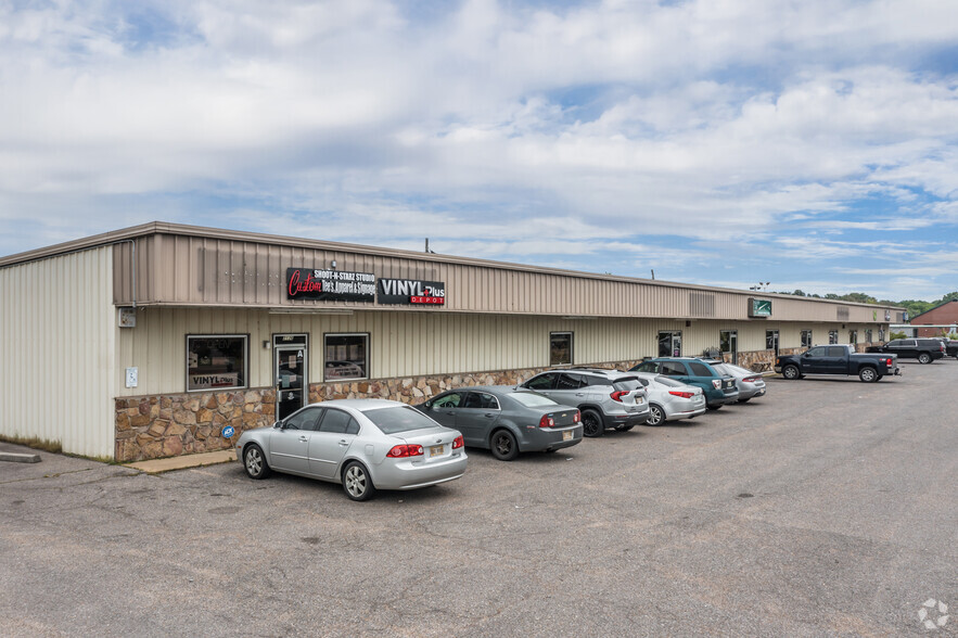 2136 Stateline Rd W, Southaven, MS for sale - Primary Photo - Image 1 of 1