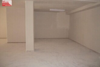 Retail in Ibi, Alicante to rent Interior Photo- Image 2 of 2