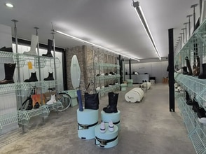 Retail in Paris to rent Interior Photo- Image 1 of 4