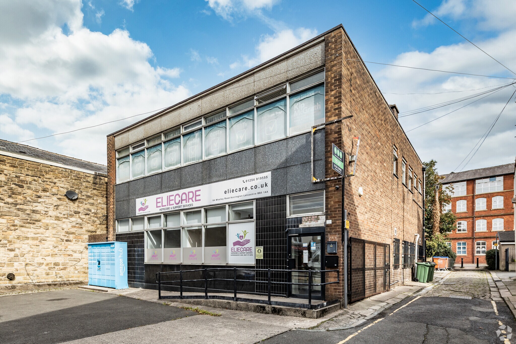 8A Whalley Rd, Accrington for sale Primary Photo- Image 1 of 1