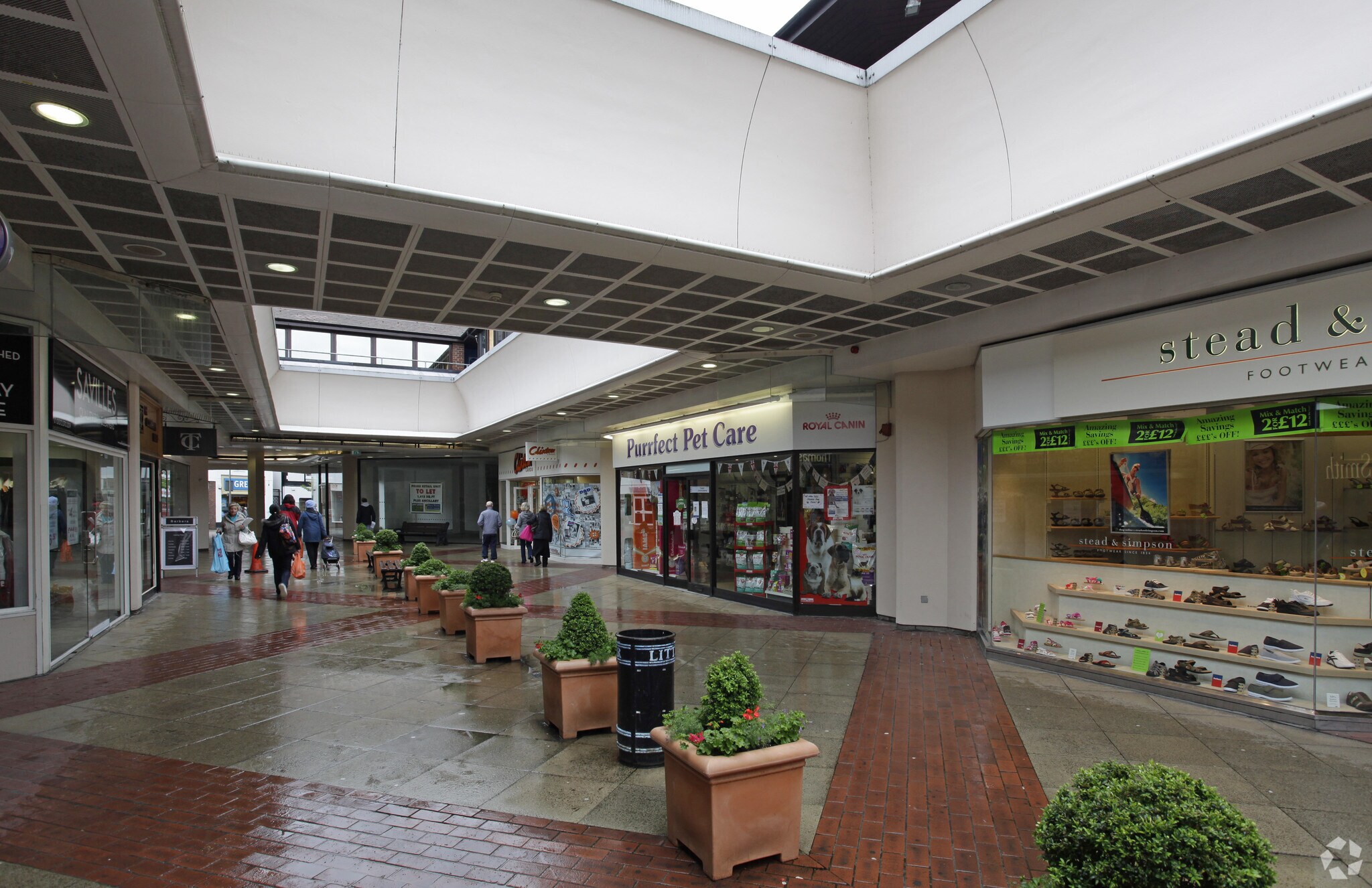High St, Leatherhead for sale Building Photo- Image 1 of 1