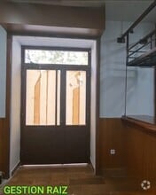 Retail in Madrid, Madrid to rent Interior Photo- Image 1 of 20