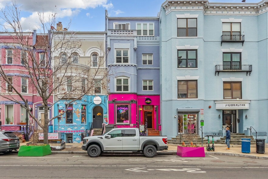 2307 18th St NW, Washington, DC for sale - Primary Photo - Image 1 of 10