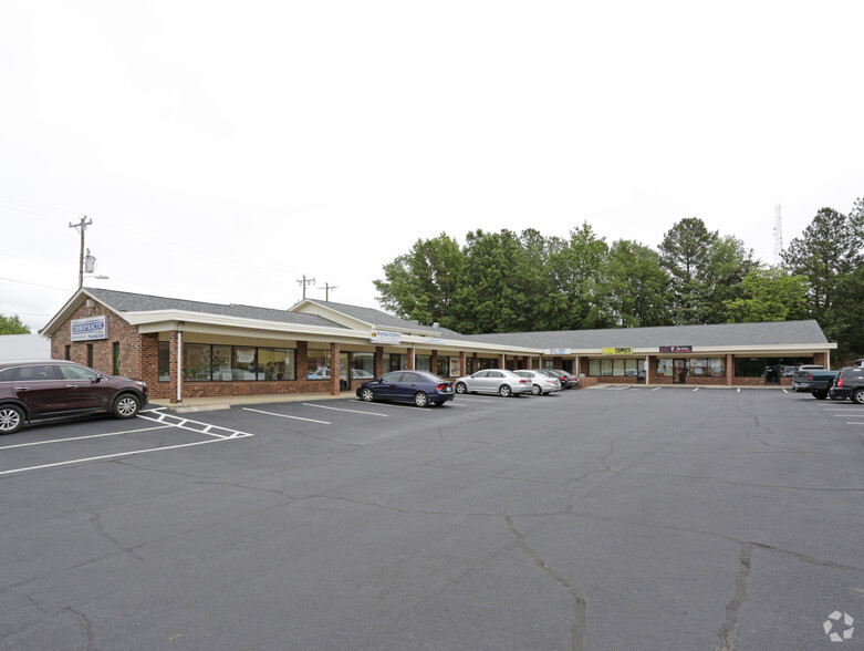 11025 Monroe Rd, Matthews, NC for sale - Primary Photo - Image 1 of 1