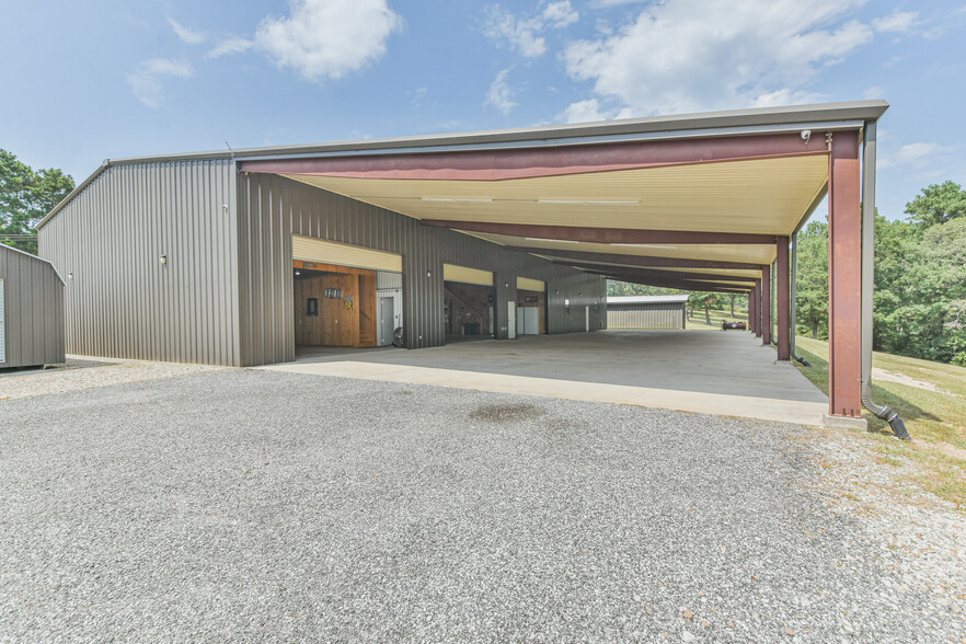 8001 FM 224 Rd, Coldspring, TX for sale - Building Photo - Image 1 of 41