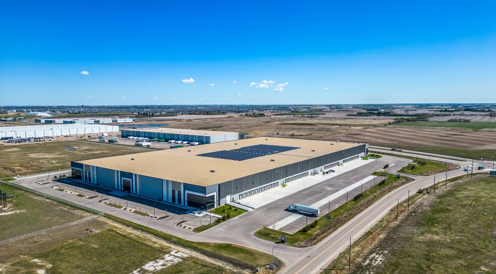 1540 37 Ave, Nisku, AB to rent - Building Photo - Image 3 of 8