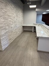 60 Shrewsbury St, Worcester, MA to rent Interior Photo- Image 2 of 5