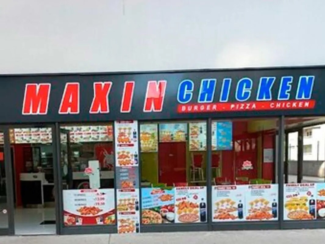 Retail in Noisy-le-Grand for sale Building Photo- Image 1 of 6