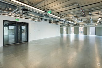 Holt St, Birmingham to rent Interior Photo- Image 1 of 3