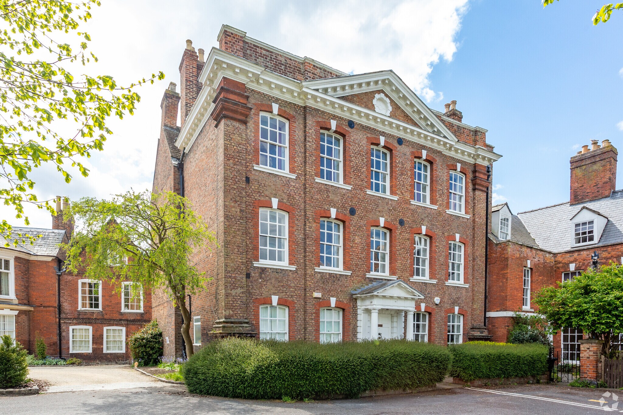 9 College Green, Gloucester for sale Primary Photo- Image 1 of 1