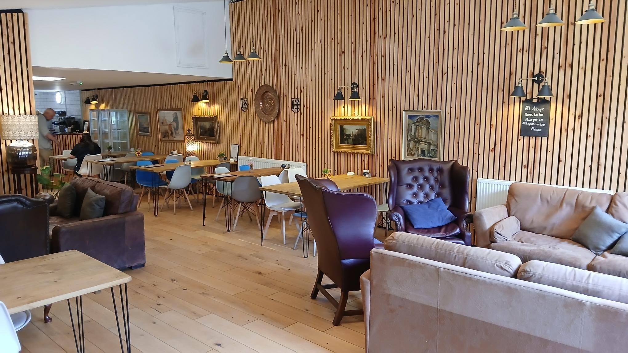 Captain Cooks Close, Loftus to rent Interior Photo- Image 1 of 5
