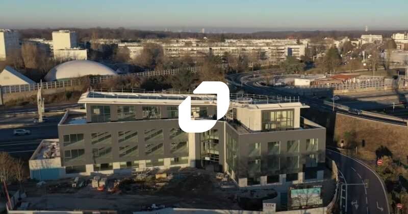 Office in Jouy-en-Josas to rent - Building Photo - Image 2 of 14