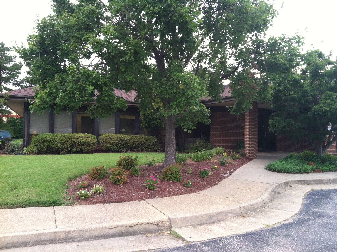 839 Poplar Hall Dr, Norfolk 23502 Office for Sale