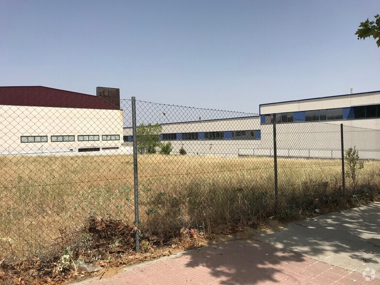 Calle Carpinteros, 2504, Boadilla del Monte, Madrid for sale - Building Photo - Image 3 of 4