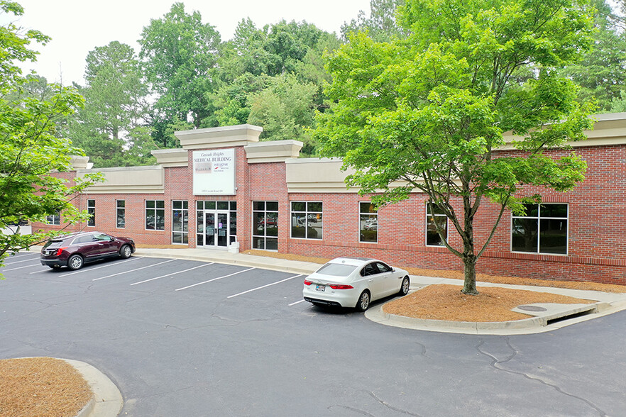 3355 Cascade Rd, Atlanta, GA for sale - Building Photo - Image 1 of 1